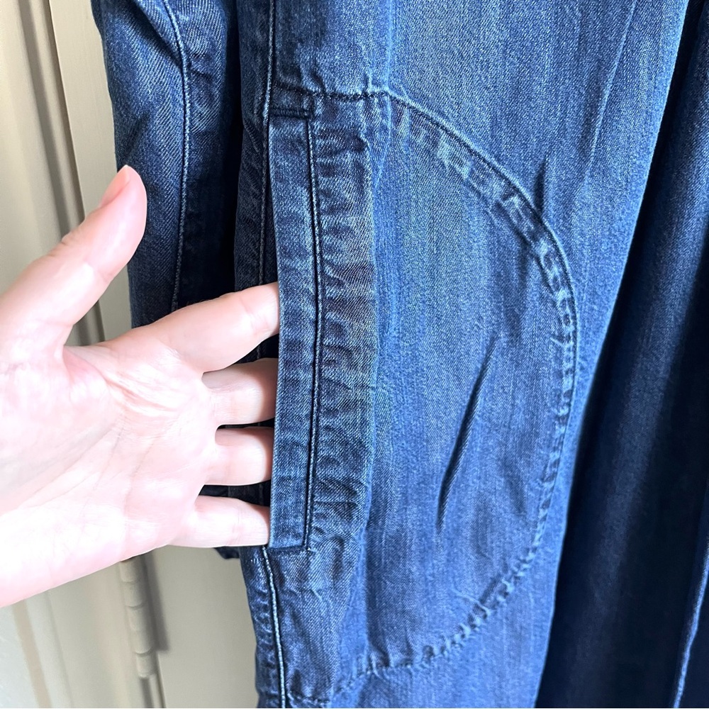 Lands End Shirt Dress Womens 12 Blue Chambray Pintuck Roll Tab Sleeve Pockets - Picture 5 of 12